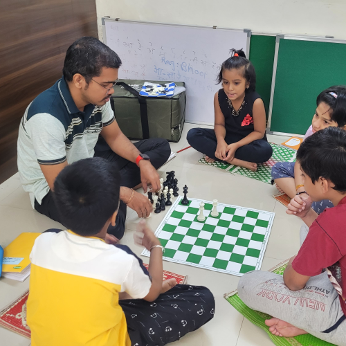 Learn chess at Sangeeta Academy Thane