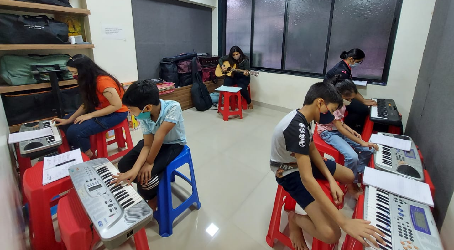 Music Keyboard Classes in Thane